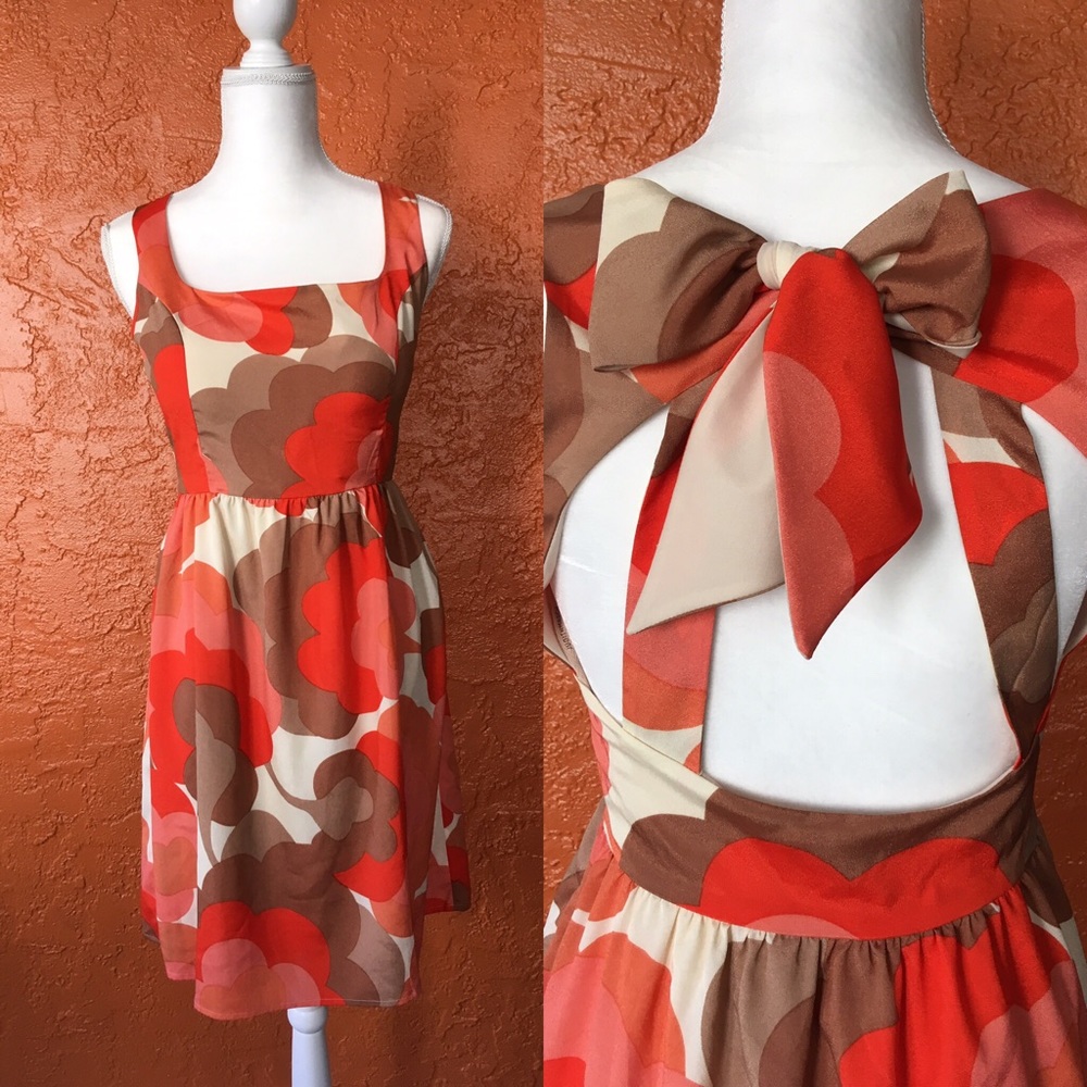 🎉BOGO🎉 Judith March Retro Flower Dress